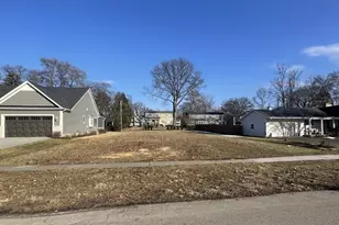 1021 Greenwood Dr, Wheaton, IL 60189 - Photo 5