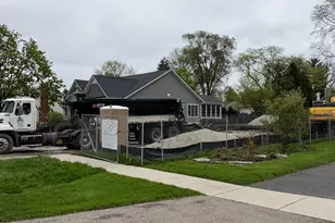 1021 Greenwood Dr, Wheaton, IL 60189 - Photo 5