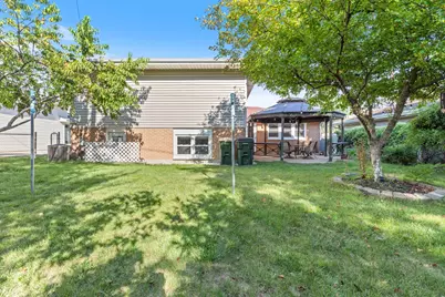 2032 N Wainwright Court, Palatine, IL 60074 - Photo 13