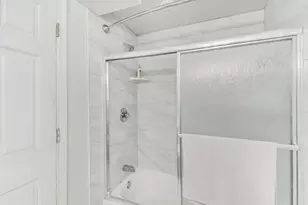 712 Dante Ct, Schaumburg, IL 60193 - Photo 37