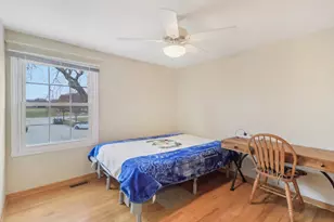 712 Dante Ct, Schaumburg, IL 60193 - Photo 25