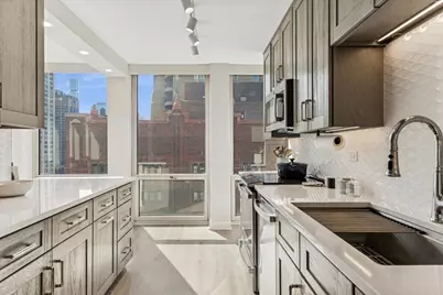 111 E Chestnut Street #22K, Chicago, IL 60611 - Photo 5