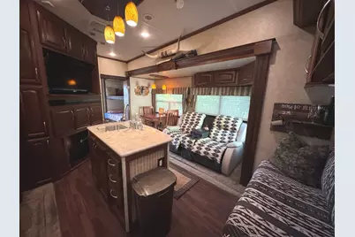 25-30/31 Woodhaven Lakes, Sublette, IL 61367 - Photo 13