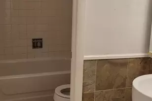 18622 Golfview Dr, Hazel Crest, IL 60429 - Photo 13