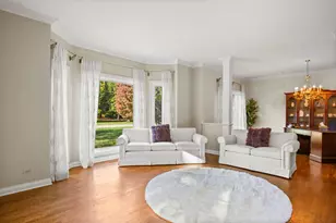 5N661 Leola Ln, Saint Charles, IL 60175 - Photo 5