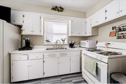 1815 N 22nd Avenue, Melrose Park, IL 60160 - Photo 13