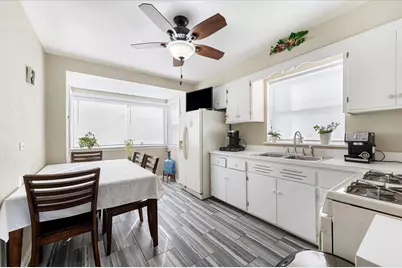 1815 N 22nd Avenue, Melrose Park, IL 60160 - Photo 11