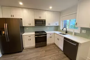 115 E Dundee Rd, Wheeling, IL 60090 - Photo 3