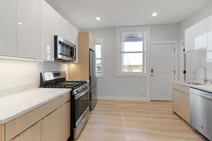 7423 N Clark St, Chicago, IL 60626 - Photo 5