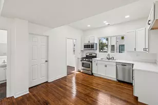 608 Whitley Ave, Joliet, IL 60433 - Photo 13