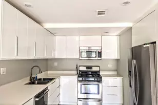 724 S Oakley Blvd, Chicago, IL 60612 - Photo 3