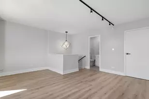 6166 N Sheridan Rd, Chicago, IL 60660 - Photo 9