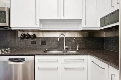 1478 S Prairie Avenue #E, Chicago, IL 60605 - Photo 15