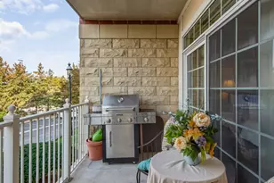 1 Itasca Pl, Itasca, IL 60143 - Photo 21