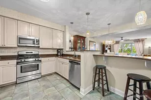 1 Itasca Pl, Itasca, IL 60143 - Photo 5