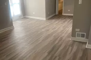 8055 S Avalon Ave, Chicago, IL 60619 - Photo 13