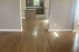 8055 S Avalon Ave, Chicago, IL 60619 - Photo 9