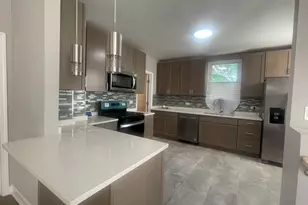 8055 S Avalon Ave, Chicago, IL 60619 - Photo 7