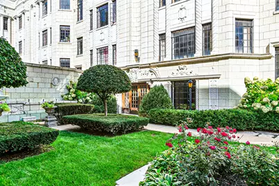 7348 N Ridge Boulevard #16B, Chicago, IL 60645 - Photo 9