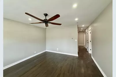 14105 S Saginaw Avenue, Burnham, IL 60633 - Photo 7