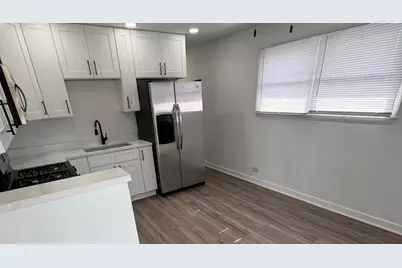 14105 S Saginaw Avenue, Burnham, IL 60633 - Photo 9