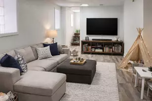 9147 S Dobson Ave, Chicago, IL 60619 - Photo 13