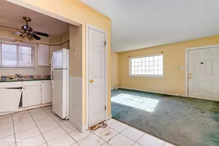 9311 S Burnside Ave, Chicago, IL 60619 - Photo 17