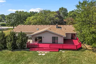 2226 Shannondale Rd, Green Oaks, IL 60048 - Photo 33