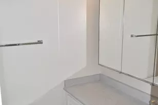 10 E Ontario St, Chicago, IL 60611 - Photo 9