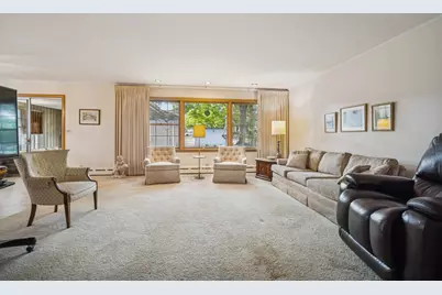 2239 Washington Avenue, Wilmette, IL 60091 - Photo 3