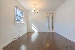 3704 W 57th St, Chicago, IL 60629 - Photo 9