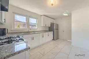 3704 W 57th St, Chicago, IL 60629 - Photo 7