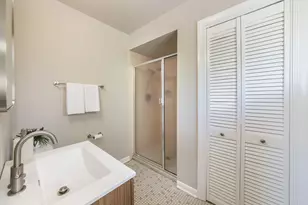 1008 N Newberry Ln, Mount Prospect, IL 60056 - Photo 17