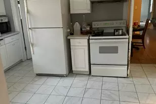 223 Wright St, Lasalle, IL 61301 - Photo 3