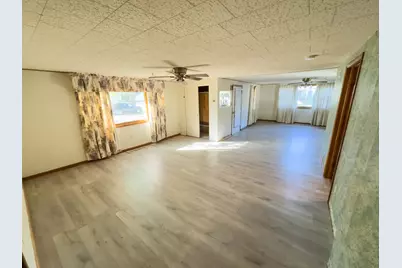 702 E Timber Street, Pontiac, IL 61764 - Photo 9