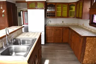 702 E Timber St, Pontiac, IL 61764 - Photo 11