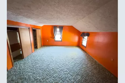 702 E Timber Street, Pontiac, IL 61764 - Photo 23