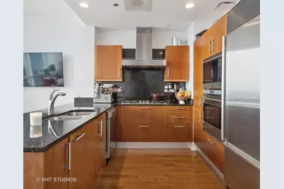 401 N Wabash Avenue #30E, Chicago, IL 60611 - Photo 5