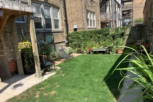 6327 N Oakley Ave, Chicago, IL 60659 - Photo 19