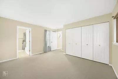 1081 Courtland Drive #1081, Buffalo Grove, IL 60089 - Photo 7