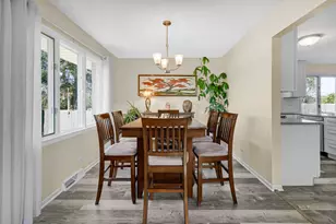 1042 Catalpa Ct, Beecher, IL 60401 - Photo 5