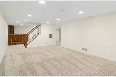 156 Blueberry Road, Libertyville, IL 60048 - Photo 21