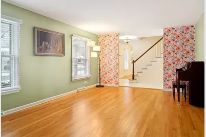 156 Blueberry Road, Libertyville, IL 60048 - Photo 3