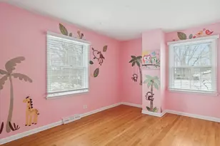 156 Blueberry Rd, Libertyville, IL 60048 - Photo 17