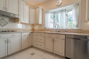 310 Barrington Dr, Bourbonnais, IL 60914 - Photo 23