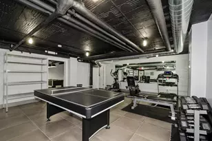 7710 N Sheridan Rd, Chicago, IL 60626 - Photo 13