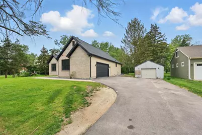 3026 Jackson Drive, Arlington Heights, IL 60004 - Photo 3