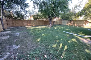 21840 Olivia Ave, Sauk Village, IL 60411 - Photo 11