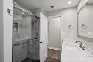 200 Lake Blvd, Buffalo Grove, IL 60089 - Photo 15