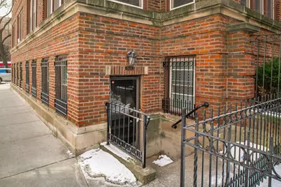 3638 N Pine Grove Avenue #G2, Chicago, IL 60613 - Photo 3